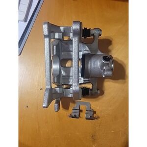 Front Left Brake Caliper w/ Bracket for 2009 2010- 2018 Dodge Ram 1500 Dakota